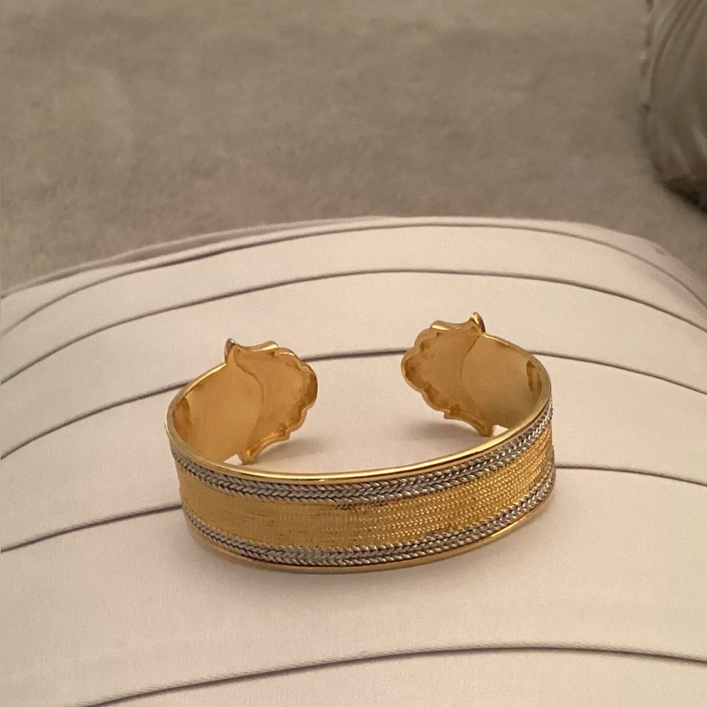 Elegant Gold and Silver Women's Bracelet